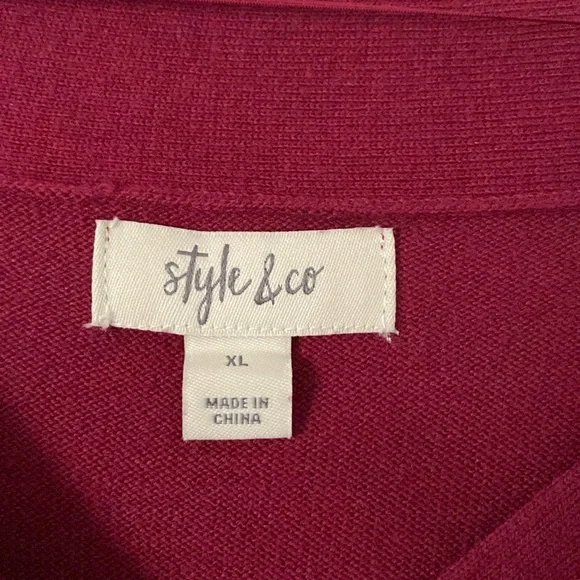 Women’s Burgandy Sweater - Picture 2 of 2